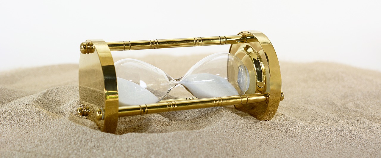 Cover Image 9 Things to Consider When Estimating Time